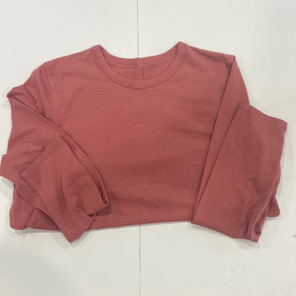 Lululemon Classic Fit Cotton Blend Long Sleeve Tee Brier Rose Size 10 GUC